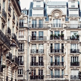 Les avantages de travailler avec un chasseur immobilier professionnel à Paris