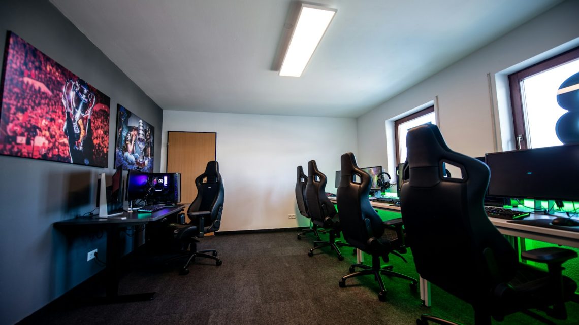 Jouer dans une salle de jeux vidéo VR : comment faire ?